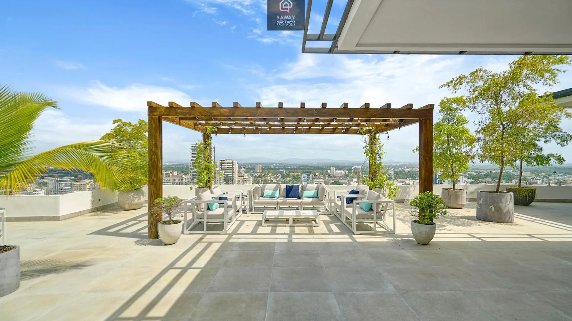 Monaco Residences Piantini Santo Domingo 0*,  República Dominicana
